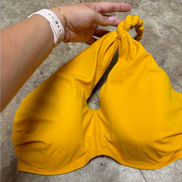 Target Bikini - Picture 3 of 5